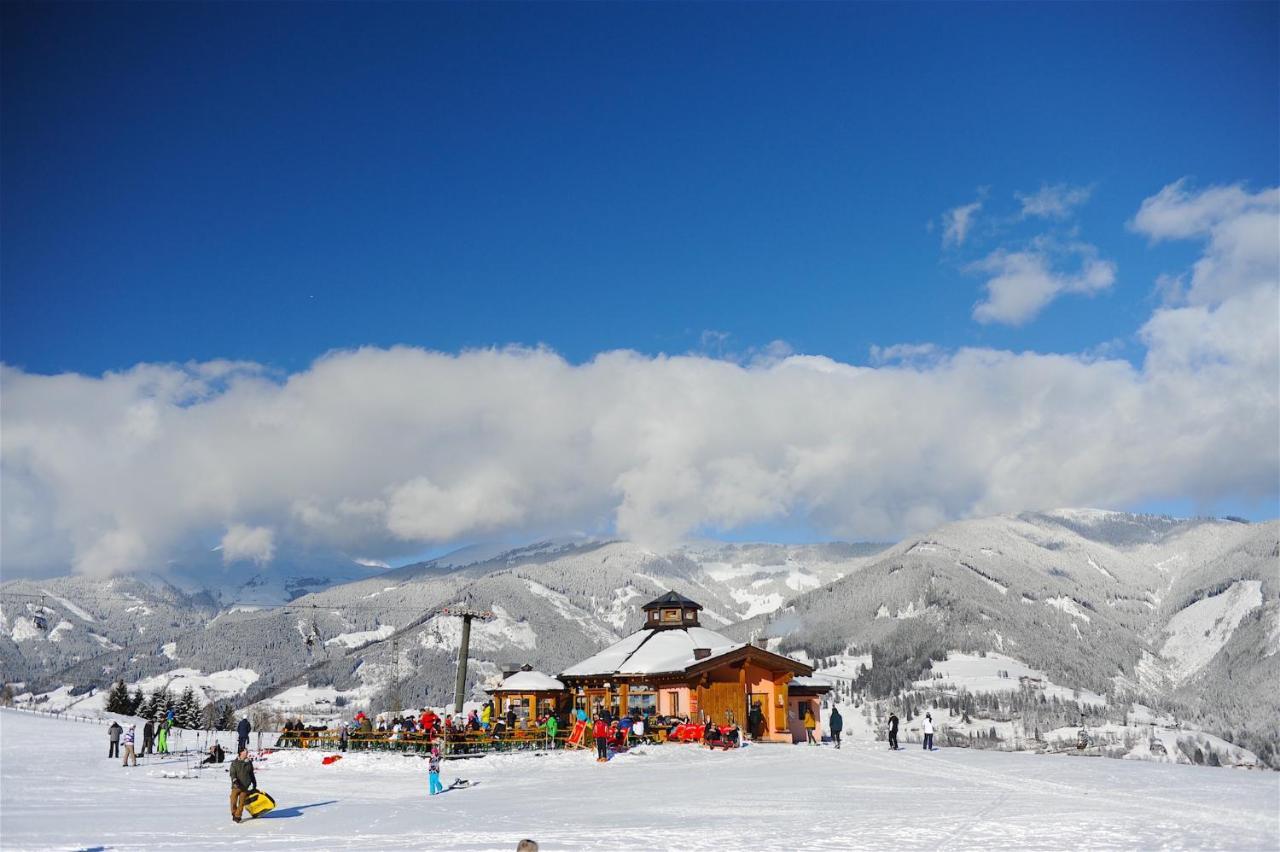 Ski-In Ski-Out Chalet Maiskogel "Bergli" - By Alpen Apartments Kaprun Extérieur photo